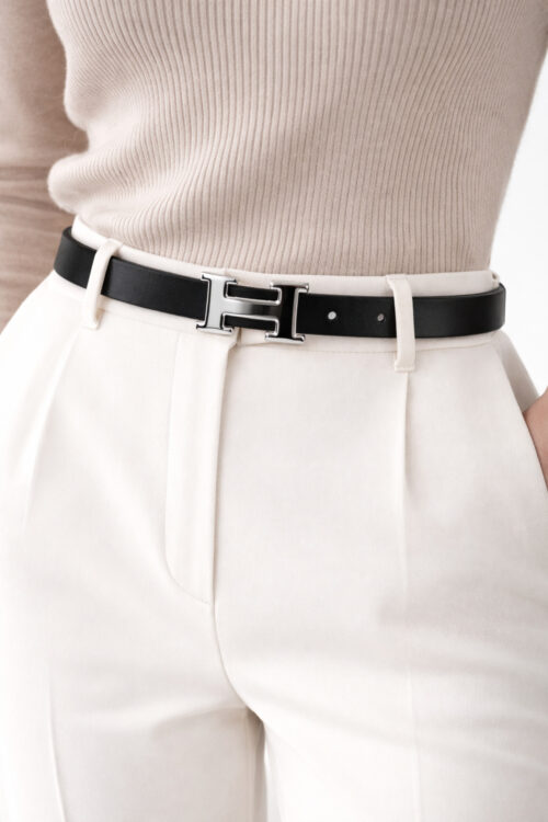 H Gümüş Tokalı İnce Kadın Siyah Kemer – Şık ve Minimal Günlük Kombin Tamamlayıcı