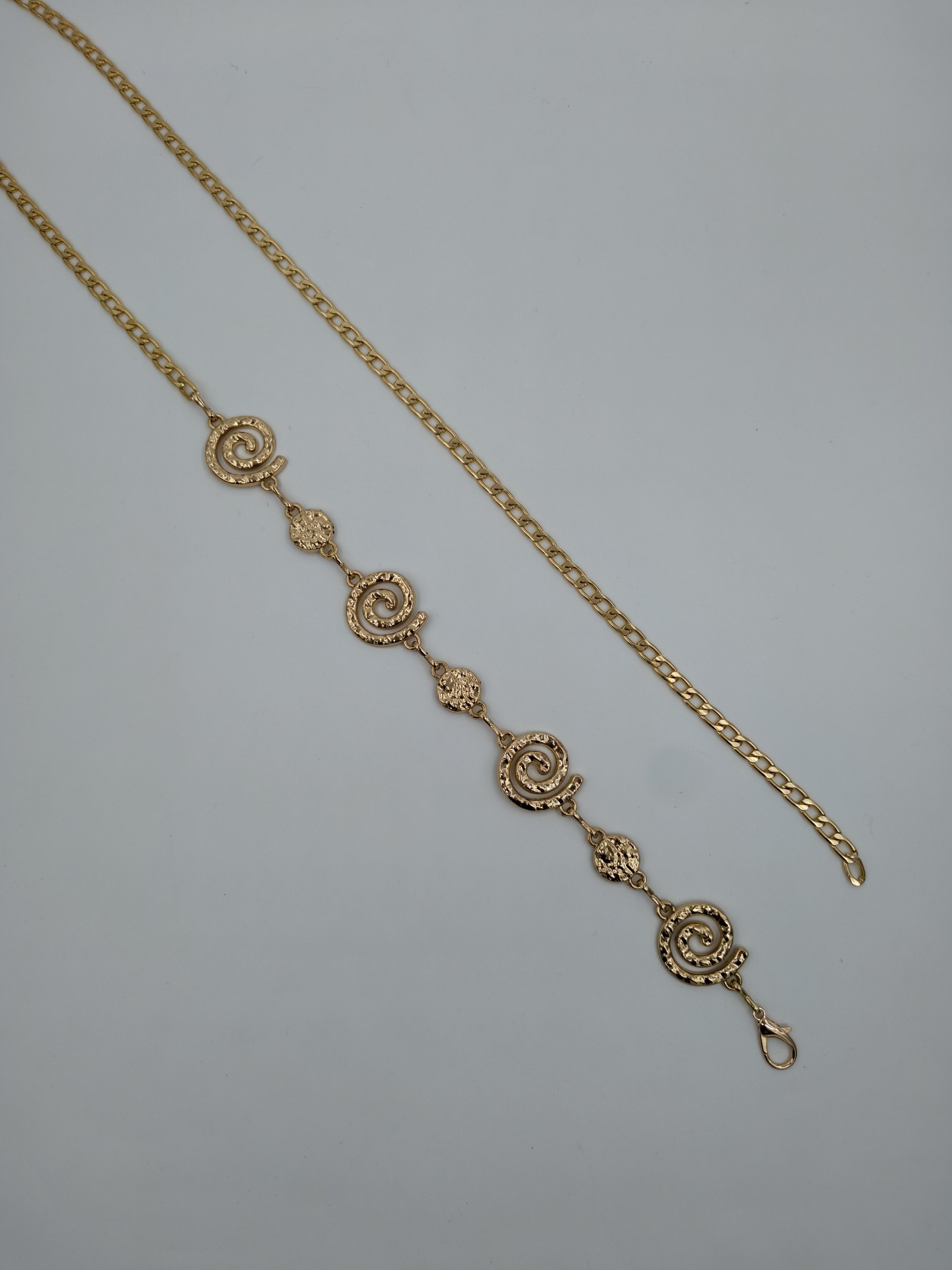 Kadın Gold Zincir Kemer – Spiral Desenli Metal Bel Kemeri – Elbise ve Tunik Aksesuarı - Görsel 2