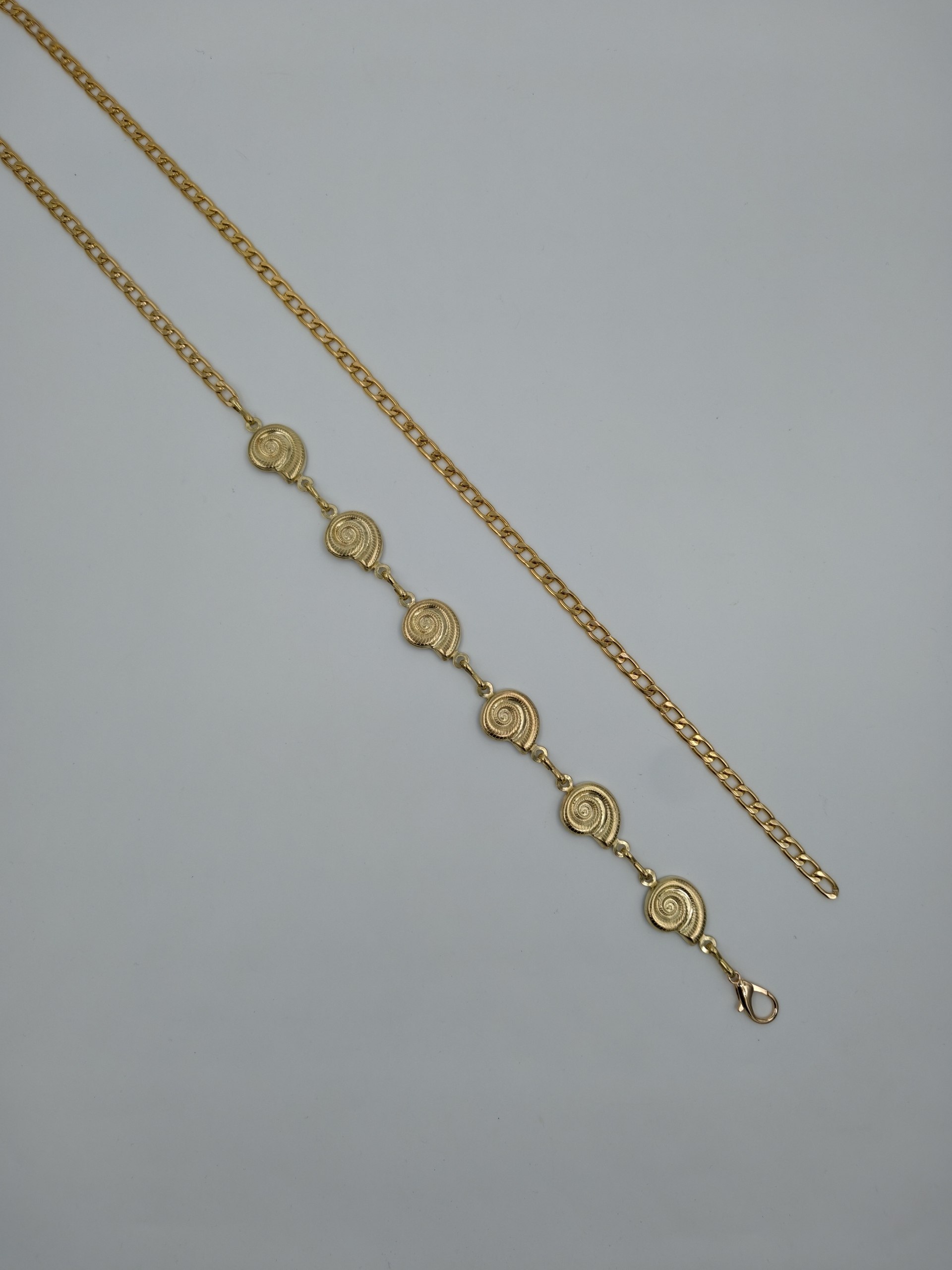 Kadın Gold Zincir Kemer – Deniz Kabuğu Desenli Metal Bel Kemeri – Elbise ve Tunik Aksesuarı - Görsel 2