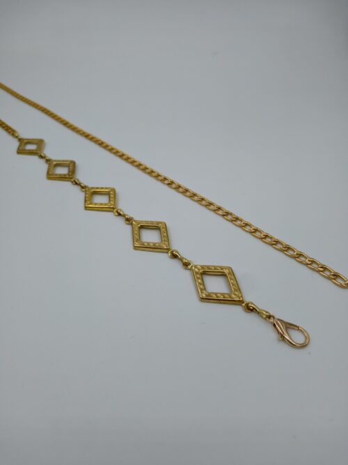 Kadın Gold Zincir Kemer – Baklava Desenli Geometrik Metal Bel Kemeri – Elbise ve Tunik Aksesuarı